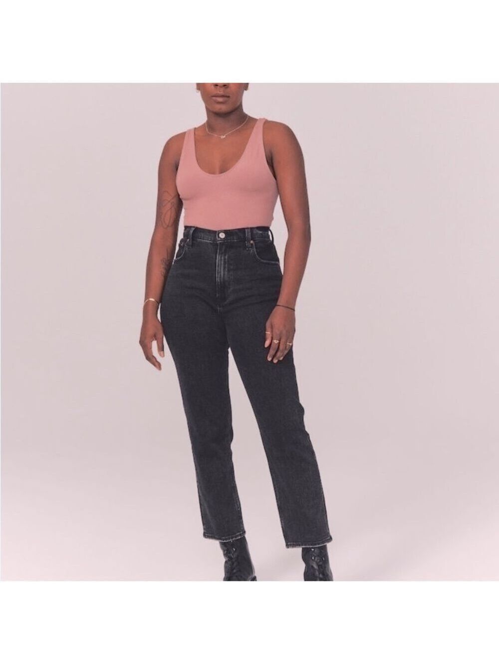 Abercrombie & Fitch The Ankle Straight Ultra High Rise Jeans, size 30/10S